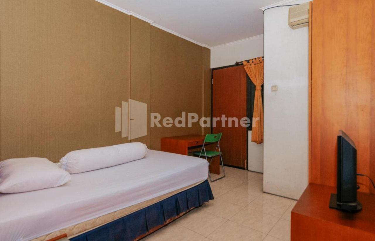 De Lugano Scbd Syariah Mitra Reddoorz Jacarta Exterior foto