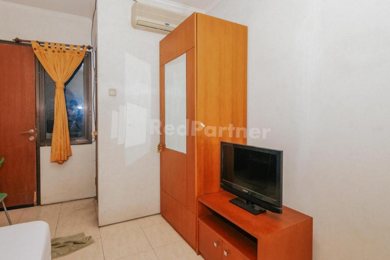 De Lugano Scbd Syariah Mitra Reddoorz Jacarta Exterior foto