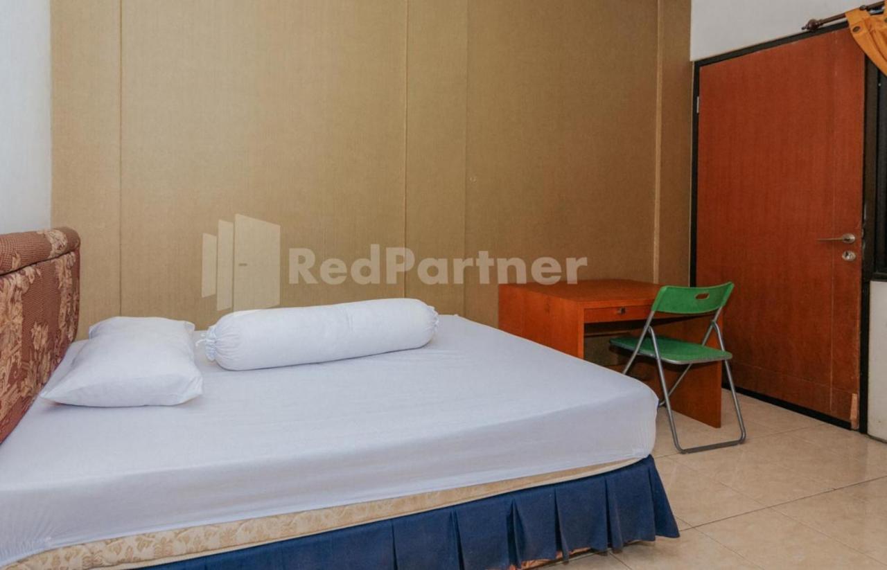 De Lugano Scbd Syariah Mitra Reddoorz Jacarta Exterior foto