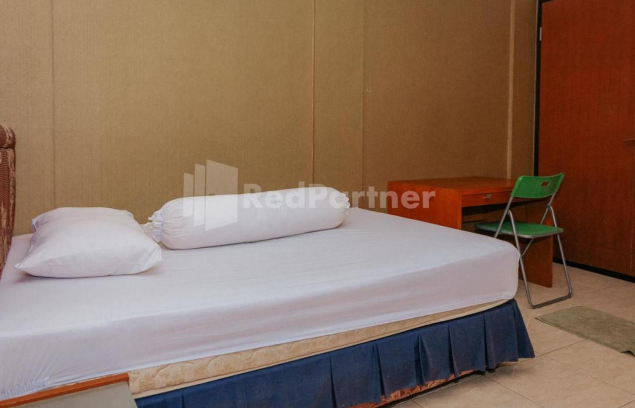 De Lugano Scbd Syariah Mitra Reddoorz Jacarta Exterior foto